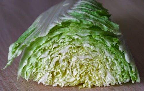 How to choose fresh bok choy that is cut in half